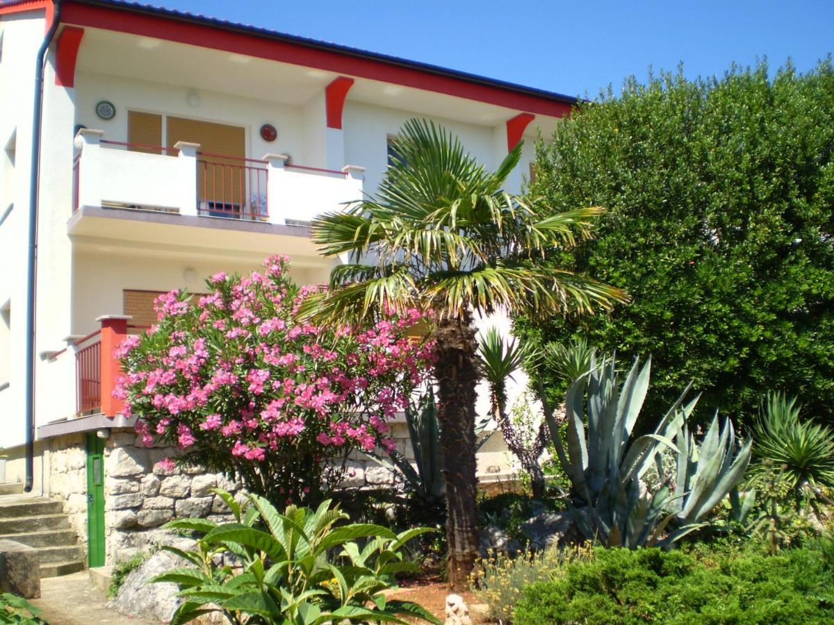 Apartments Natasa 克尔克 外观 照片
