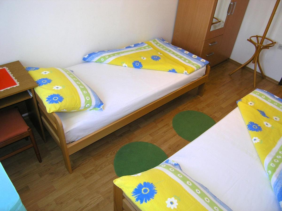 Apartments Natasa 克尔克 外观 照片