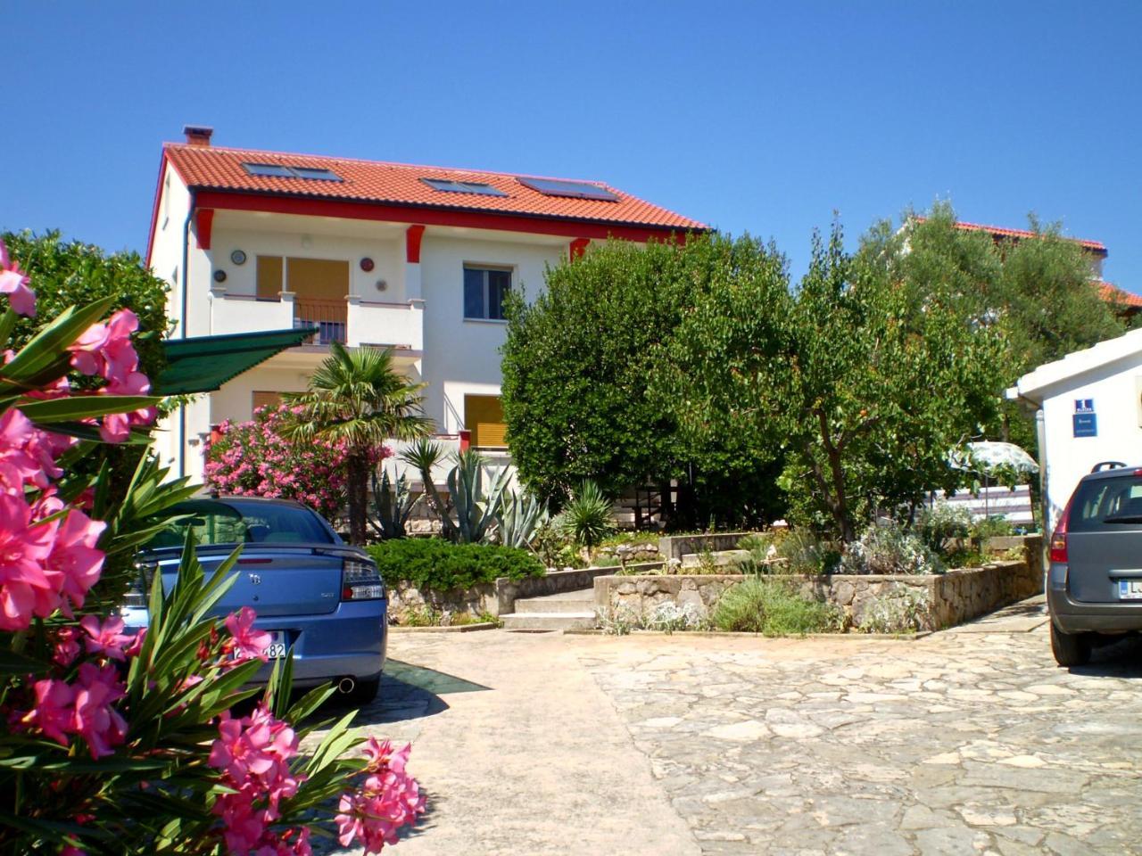Apartments Natasa 克尔克 外观 照片