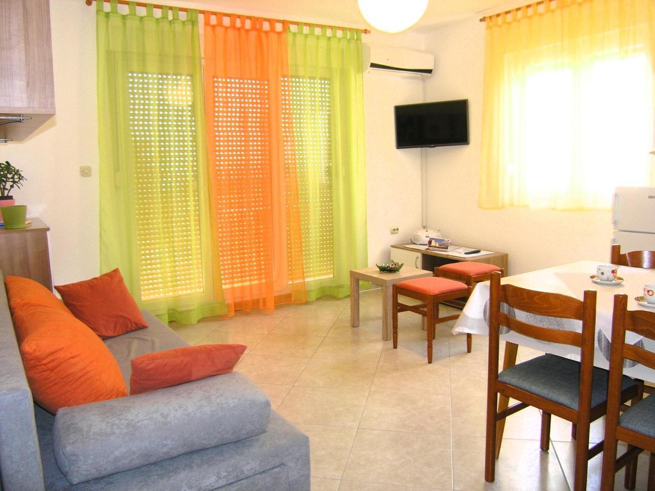 Apartments Natasa 克尔克 外观 照片